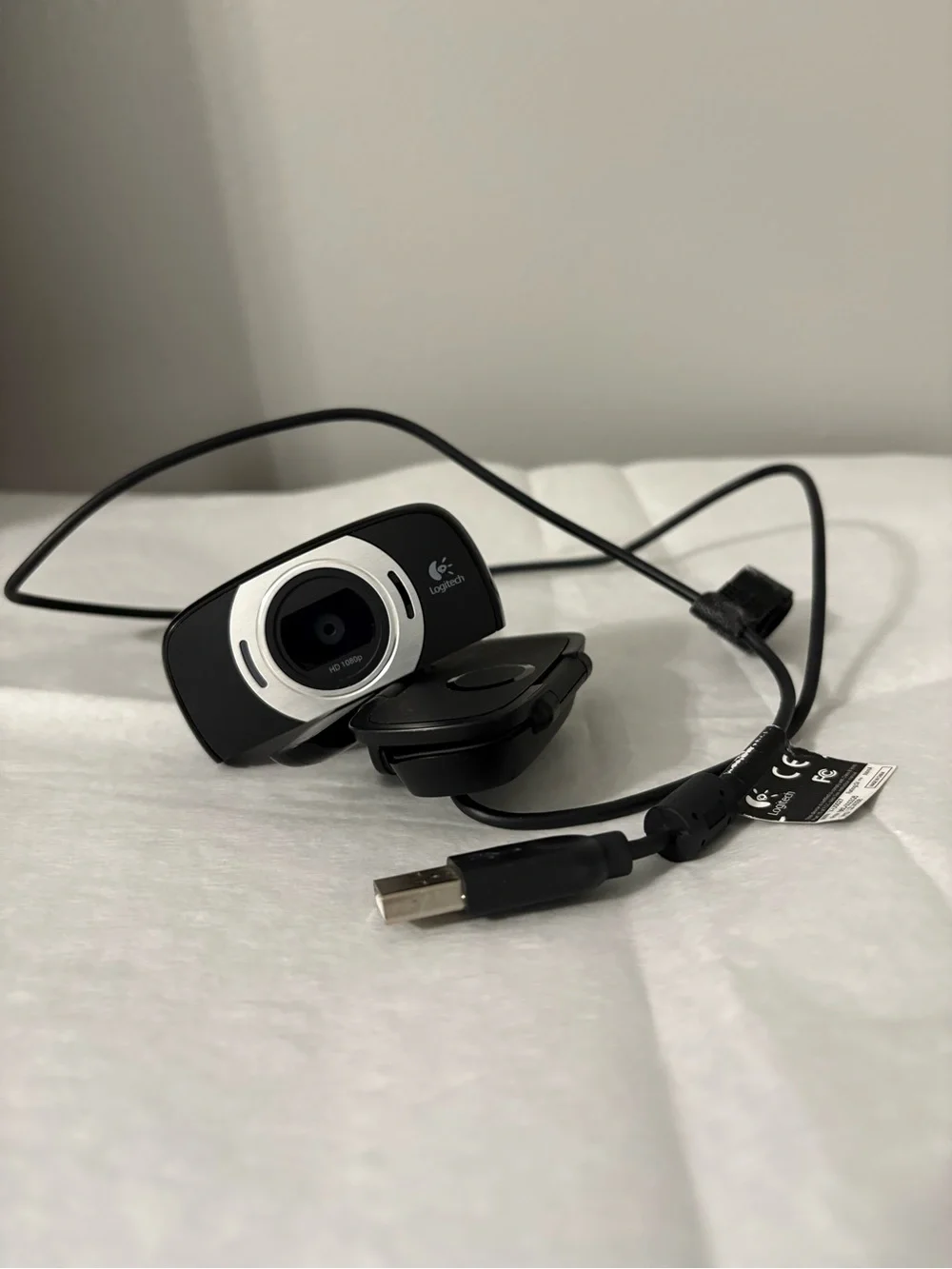 Logitech V-U0027 USB Webcam For Parts Or Repair Untested As Is